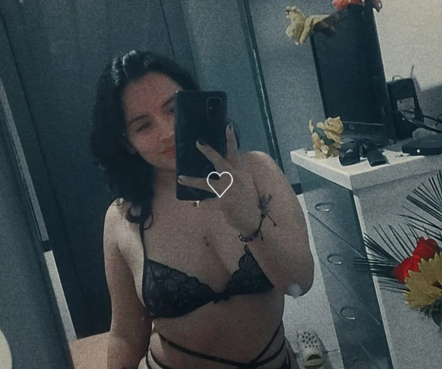 Chat XXX offline de Mistress_Isis_slave_Mady