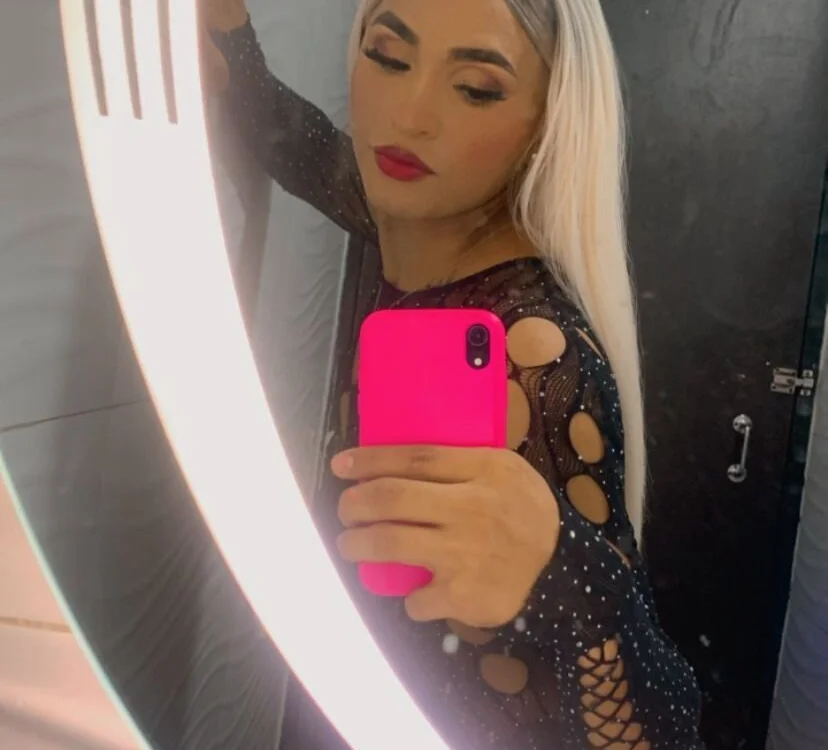 Natasha_clifford: συνομιλία ΧΧΧ εκτός σύνδεσης