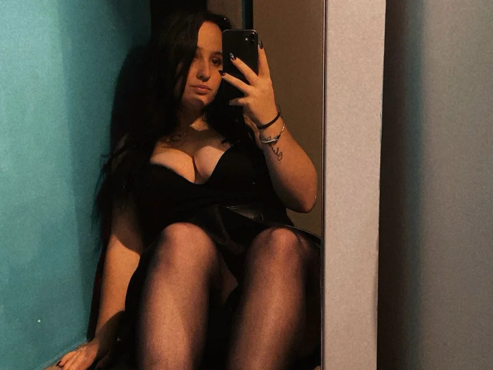 blackpearl1902 Offline XXX-Chat