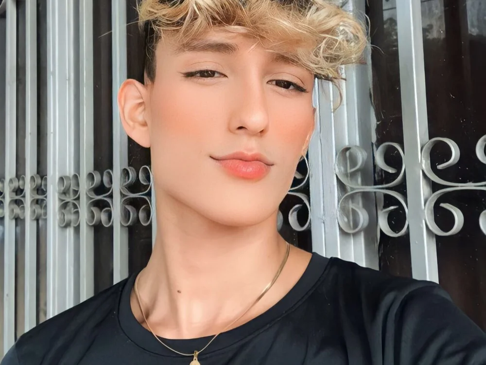 yeison_hot03 offline chatrum