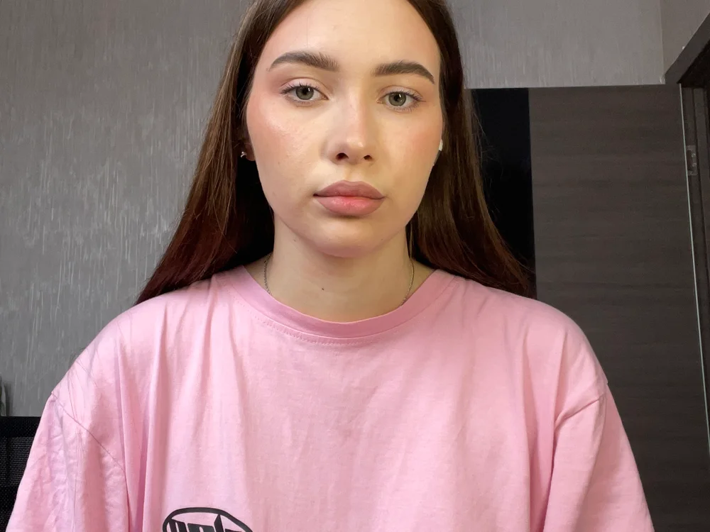 MeriClarkee cam model