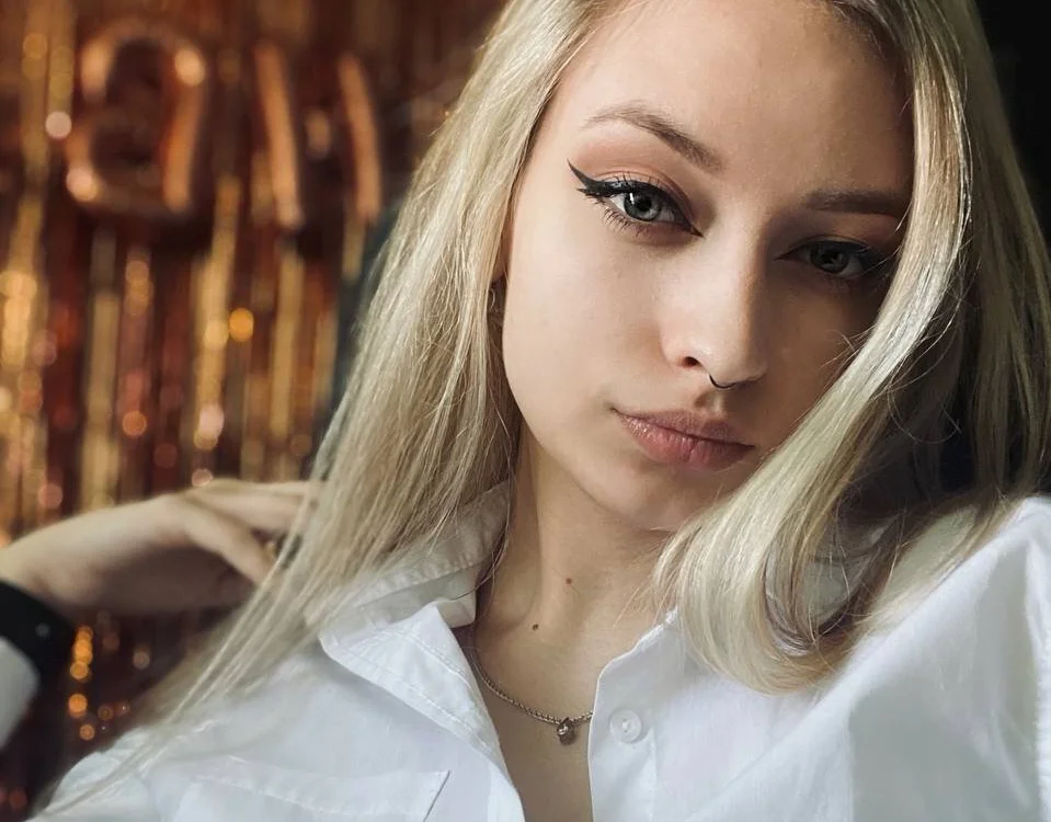 OttilieBeacher's Offline XXX Chat