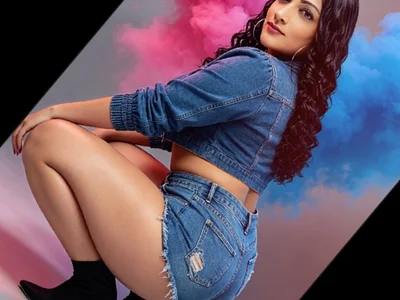 XIndianXFireBallX Female Curvymilfs Webcam Nude