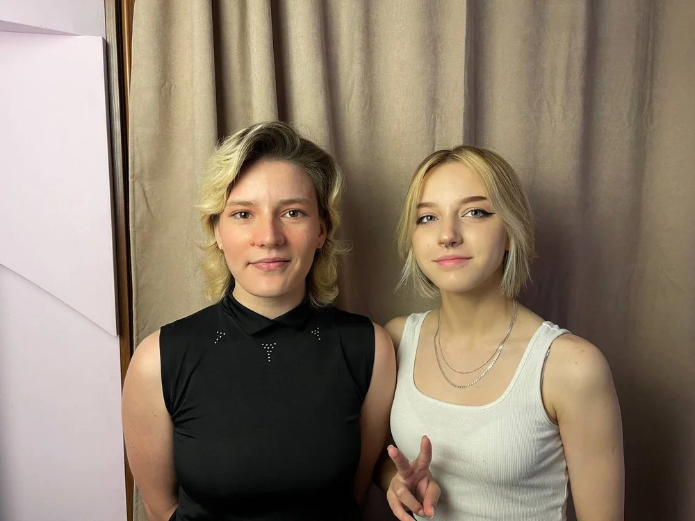 LillianVictoria's Offline Chat Room
