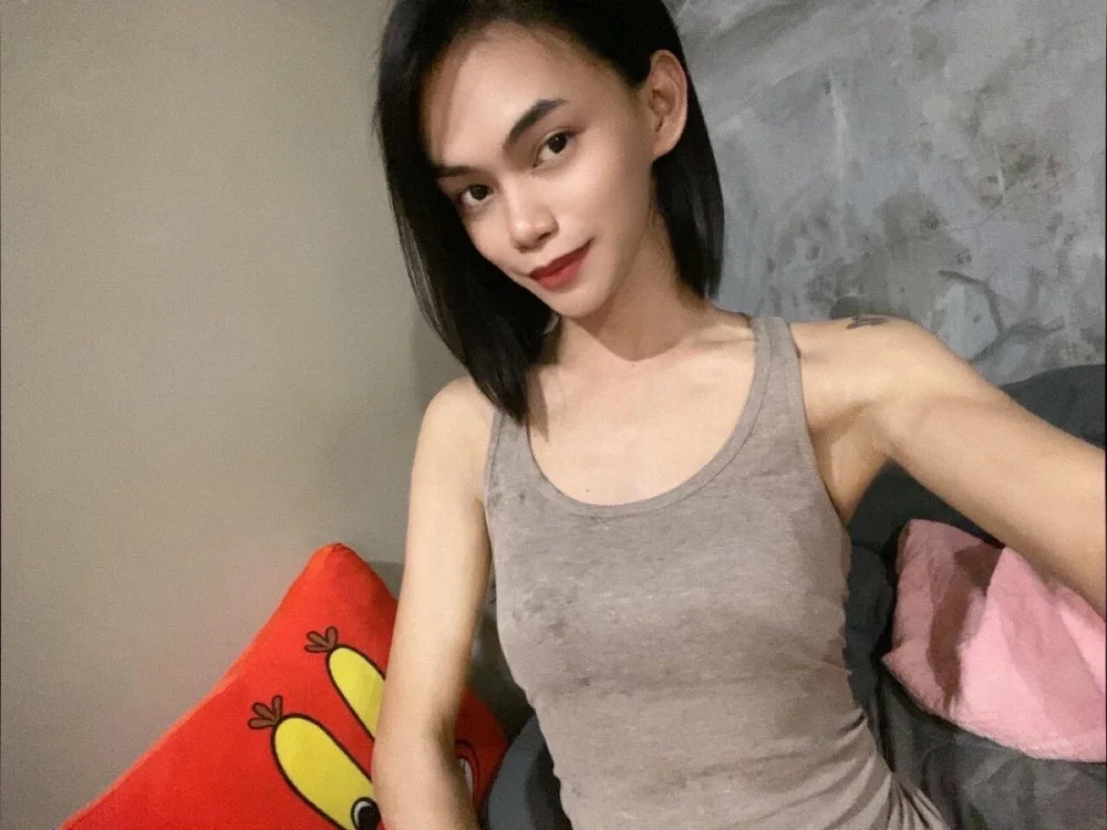 Thaliafoxx's Offline XXX Chat