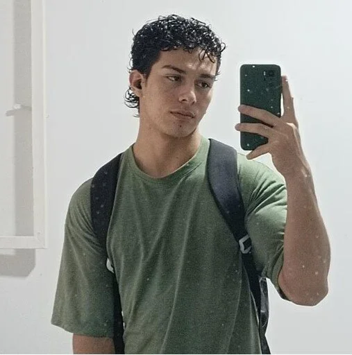 Chat +18 off-line de ryan_cum18