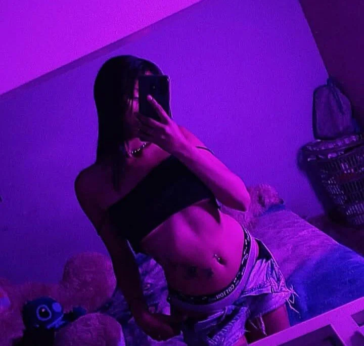 mia__tomson Chat XXX offline