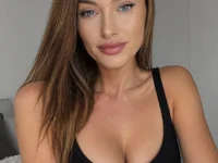 Модель IsaVelvetxxx