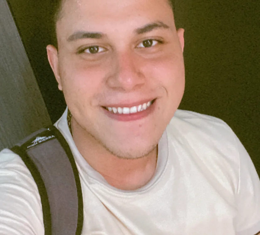 antoniocantillo's Offline Chat Room