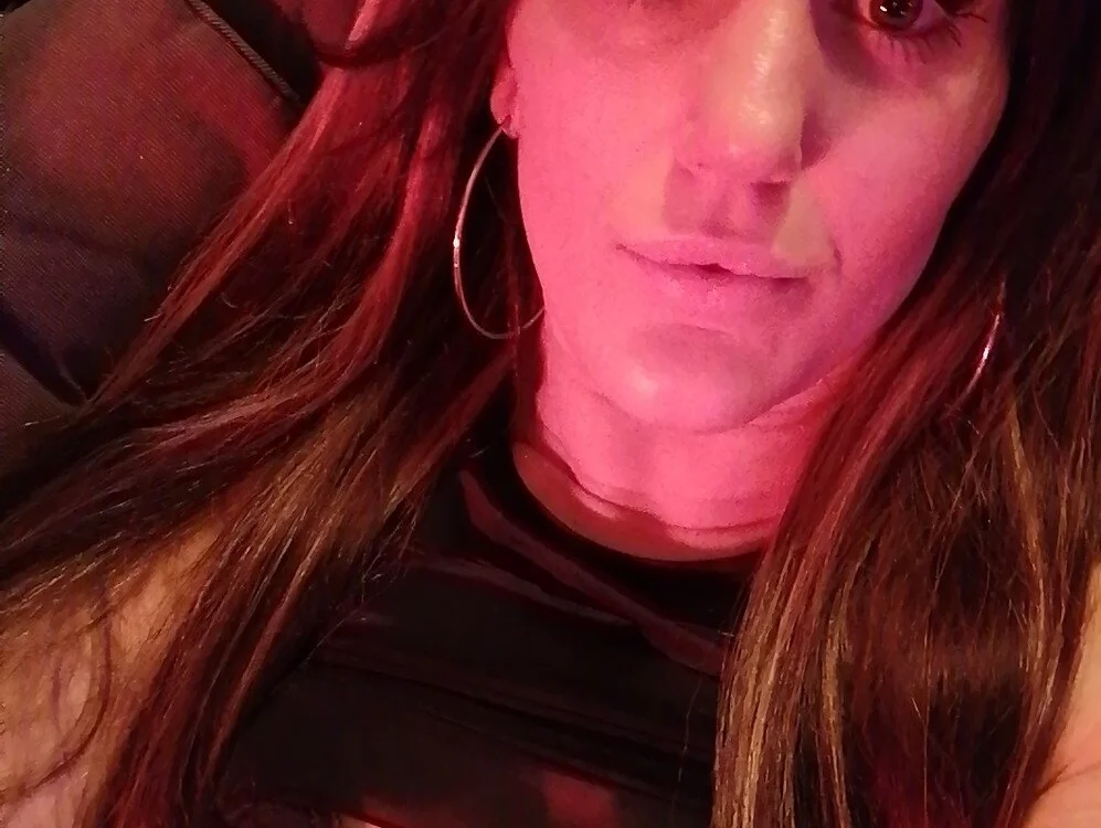 Thehottest4u offline chatrum