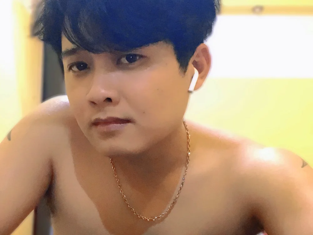 Conal94 離線 XXX 聊天