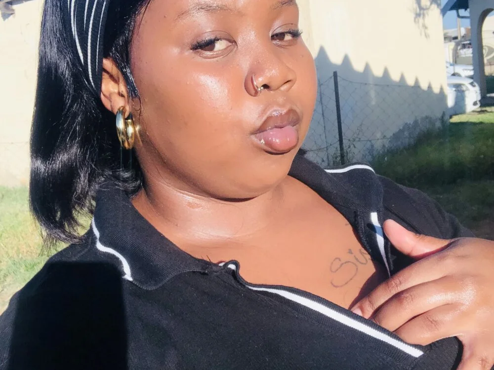 _FineBabe Offline XXX-Chat