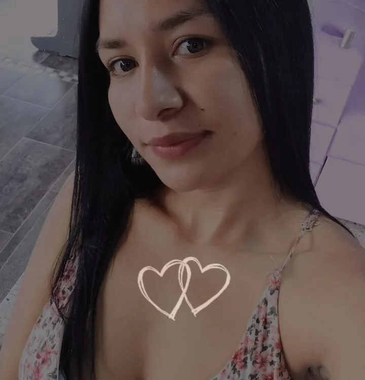 SamyLewis' Offline Chat Room