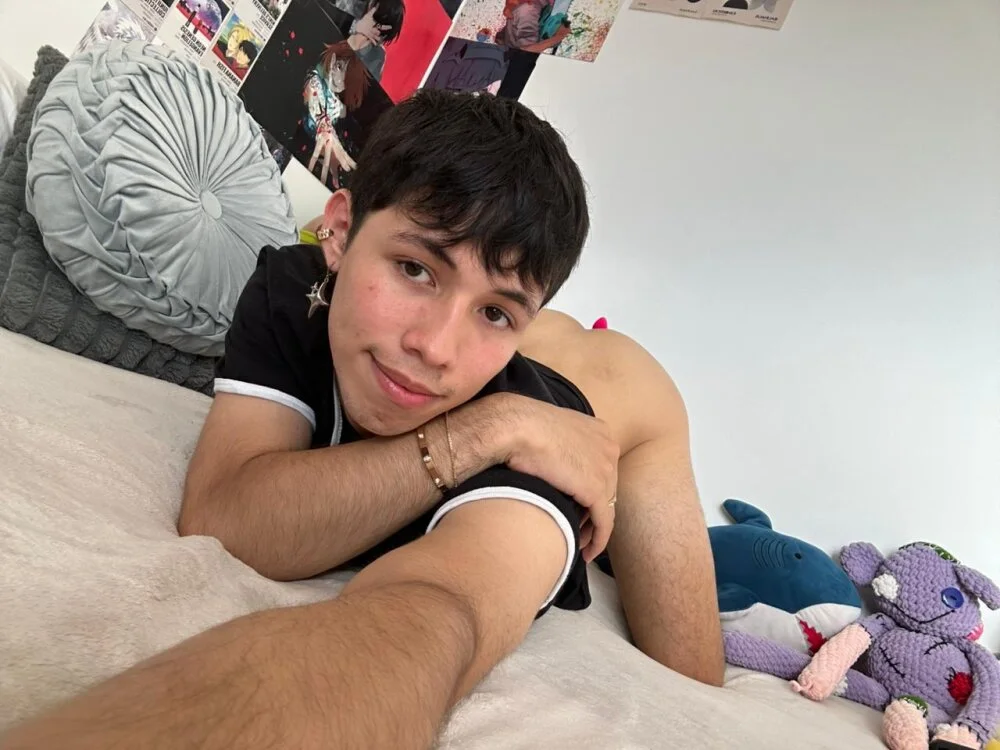 angel_bless19 離線 XXX 聊天