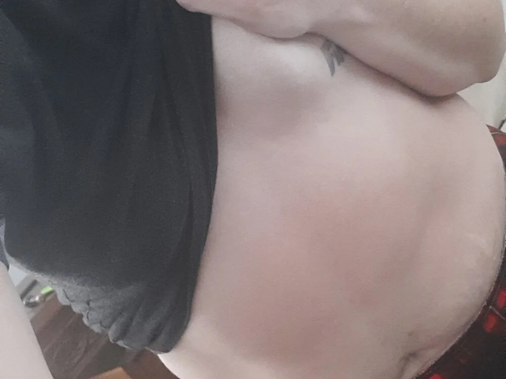 Lydieinthecity's Offline XXX Chat