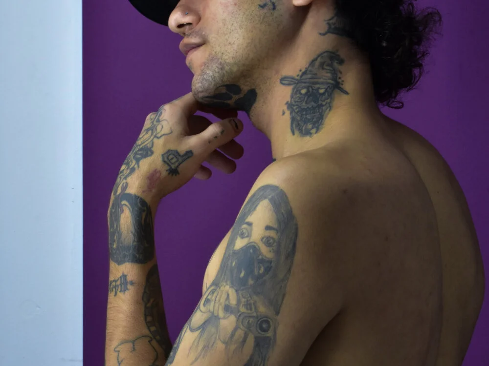 Christian_Stiven1 離線 XXX 聊天