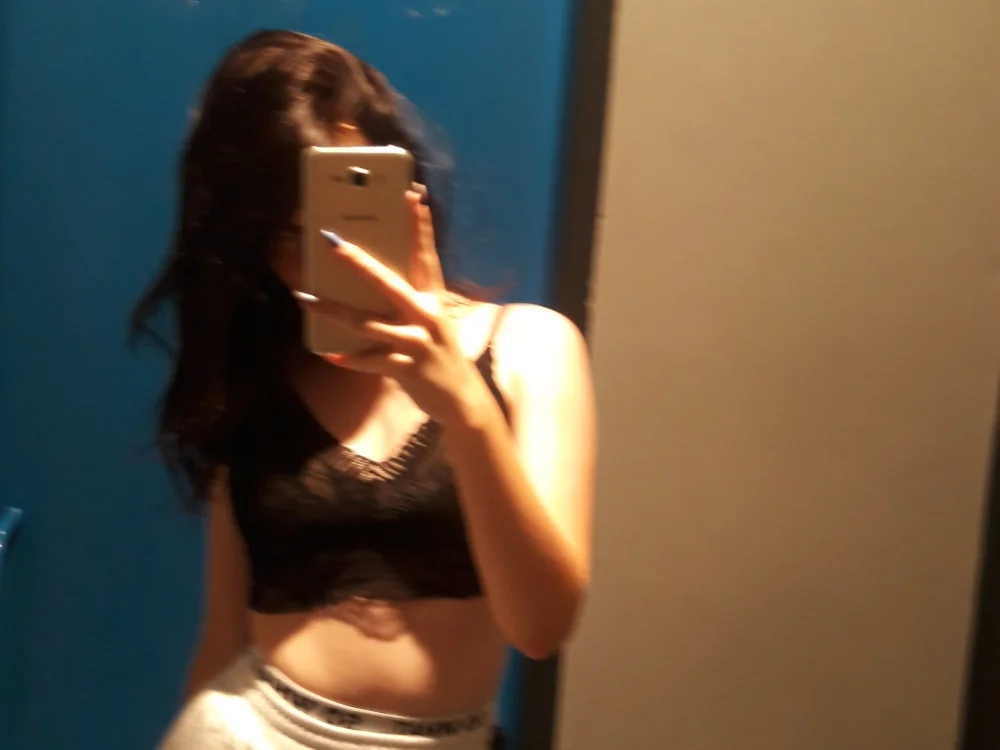 Evaalina Adlı Modelin Çevrimdışı XXX Sohbeti