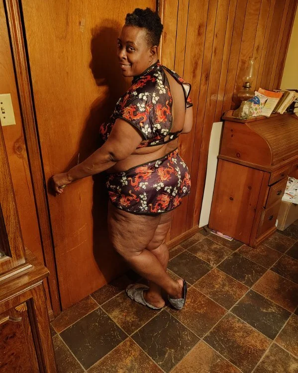 mizstaken1974's Offline XXX Chat