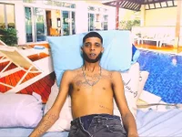 CharmingIndian1 即時 XXX 聊天