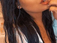 Minaamaji's webcam live show