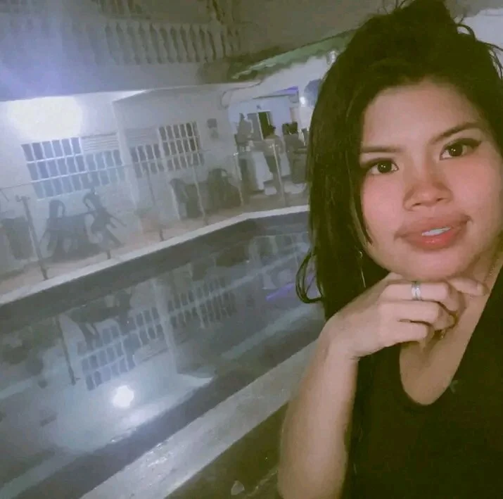 Amara_Pinkk's Offline XXX Chat
