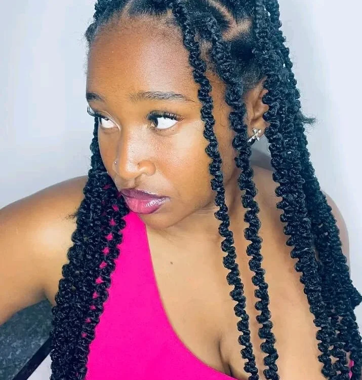 YummyLips19 Offline XXX-Chat