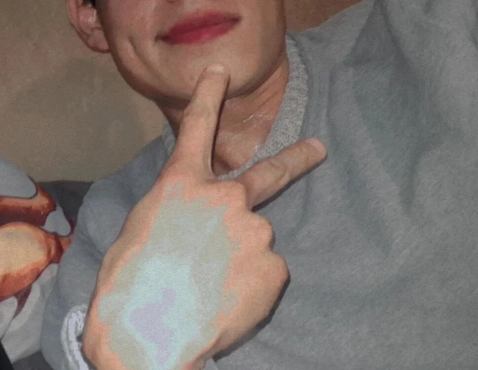 Offline XXX chat modela RAYMOND-22