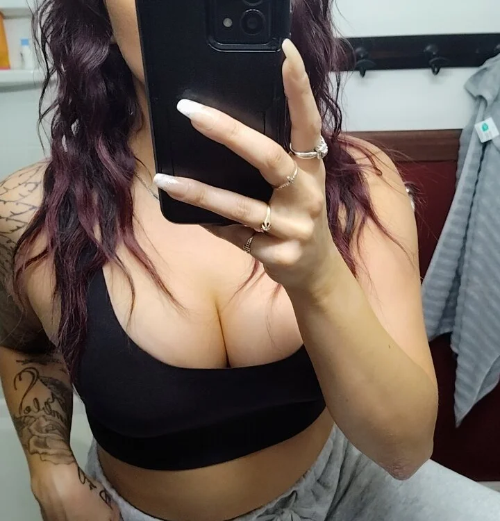 Offline chatovací místnost cherrybomb55