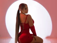 Lizz_Tayler