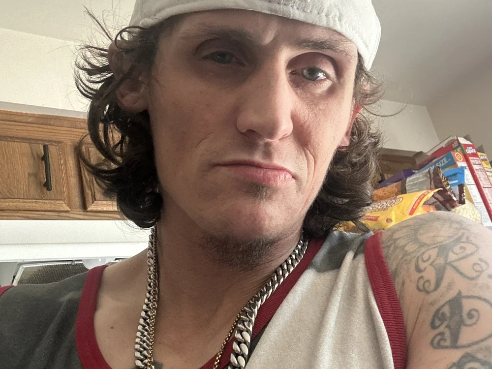 KurtDaDurt Offline XXX-chat