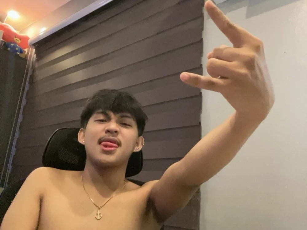 hardwildcock offline chatrum