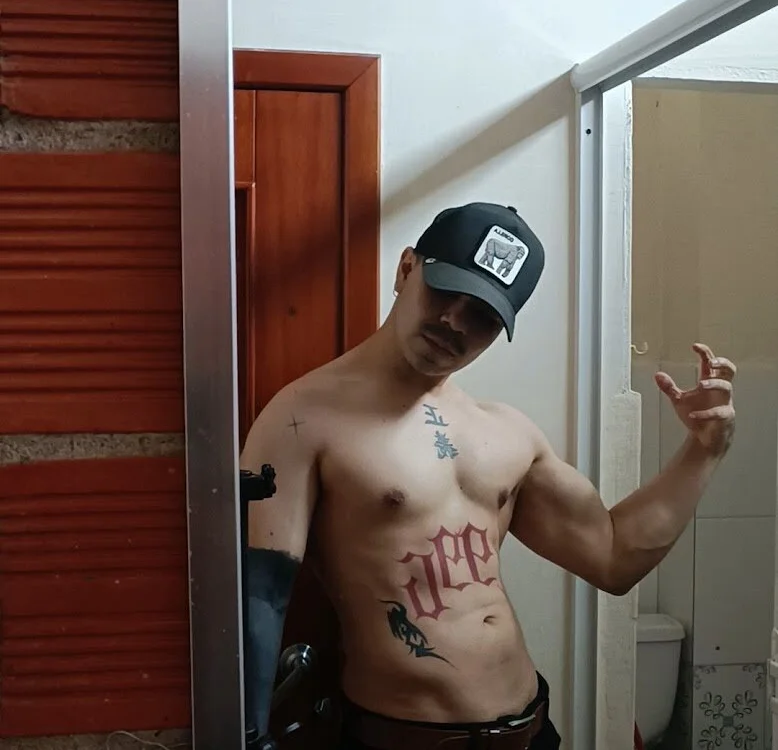 Offline XXX chat modela deardavidg96