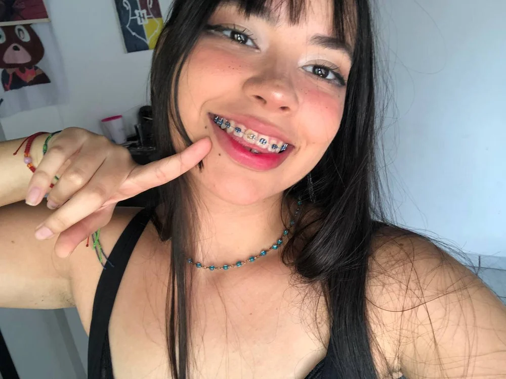 honnielane's Offline XXX Chat