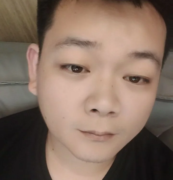 Lz061314's Offline XXX Chat