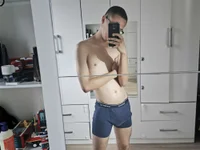 Safadomg2001 live cam profile - MySuperHot