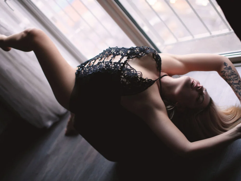 alisenties 離線 XXX 聊天