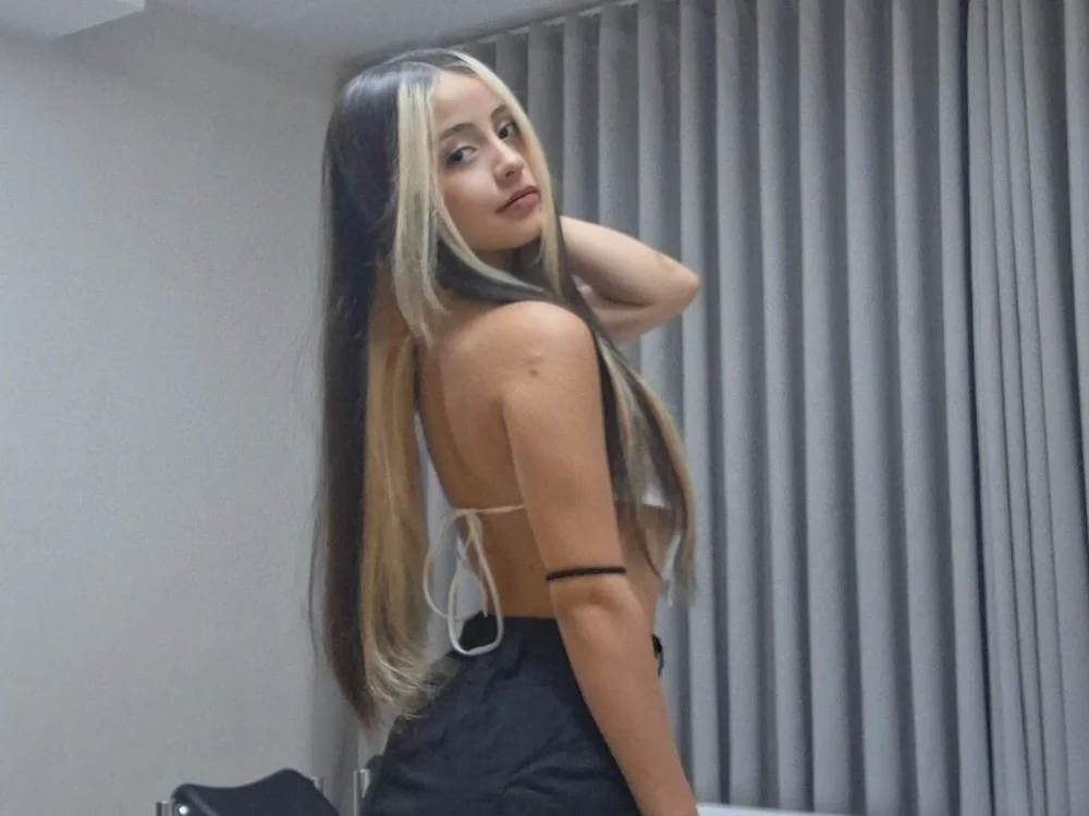Offline XXX chat auroraa_velvet