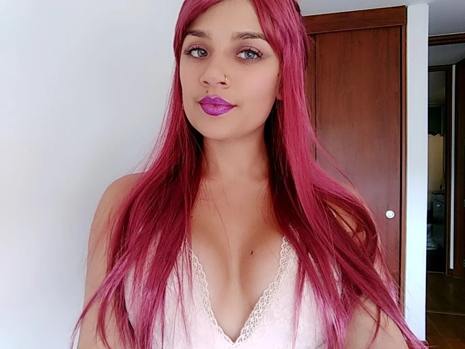 EmiilyGray's Offline XXX Chat