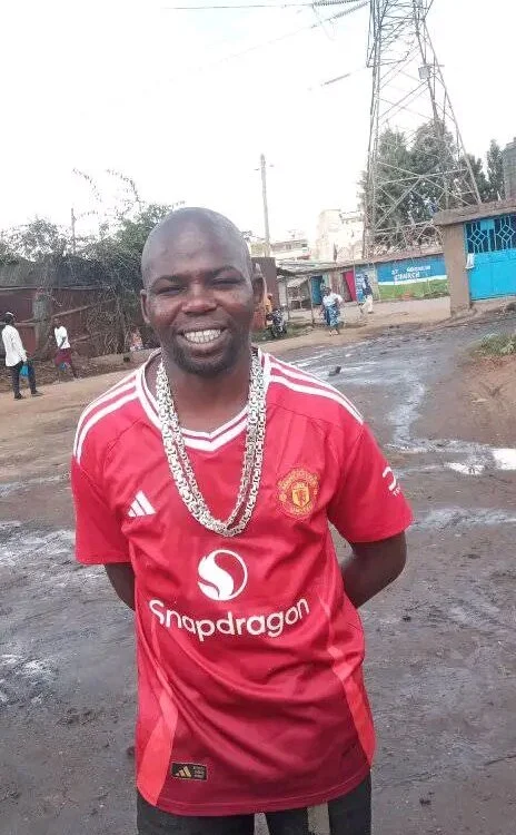 blackberry254 Obrolan XXX Offline