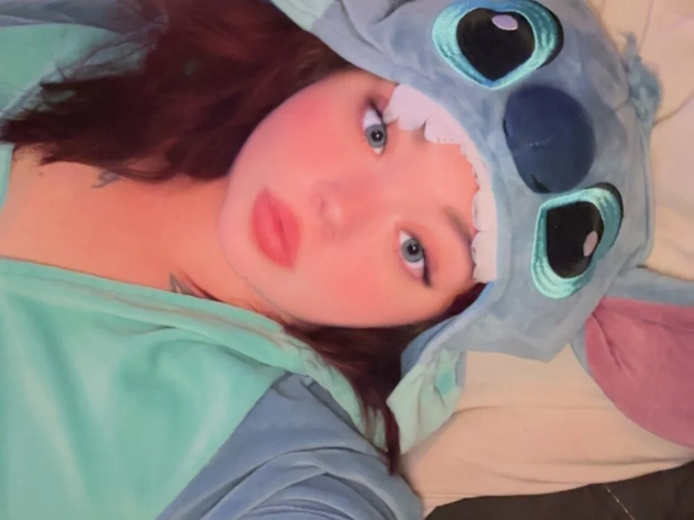 rabidprincess' Offline Chat Room