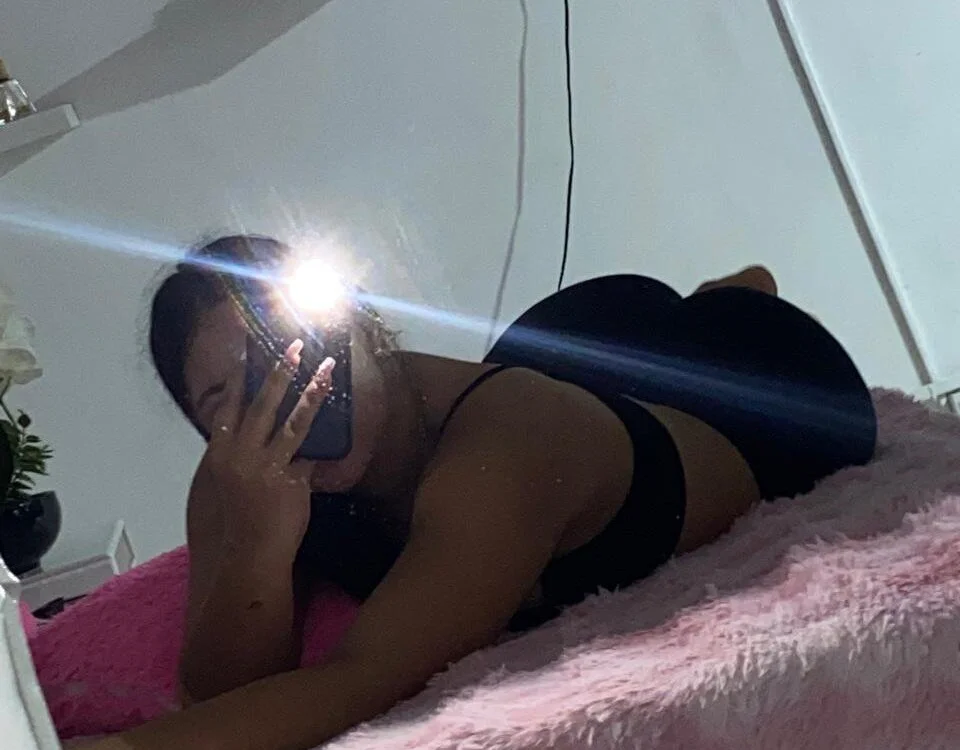 دردشة baby_sofia7 الجنسية دون اتصال