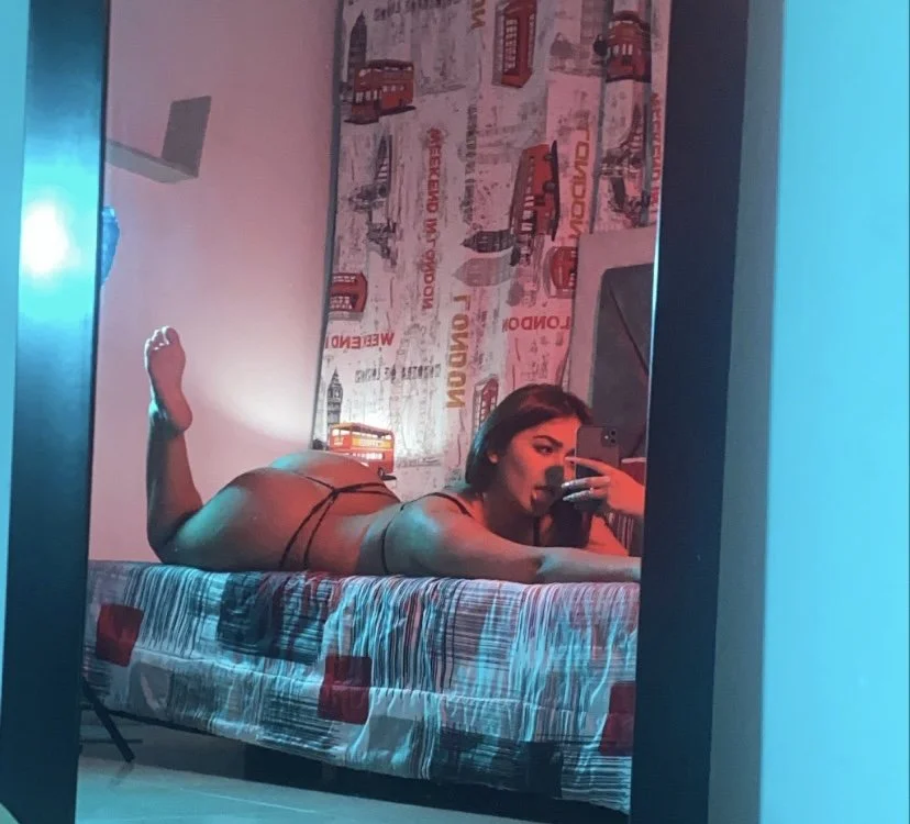 Offline chatovací místnost ItsArianah
