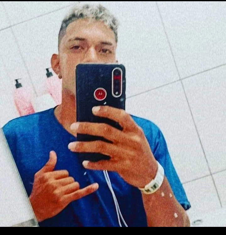 Chat +18 off-line de Leonardo-2112