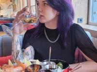 Offline chat soba modela LazyTanukii