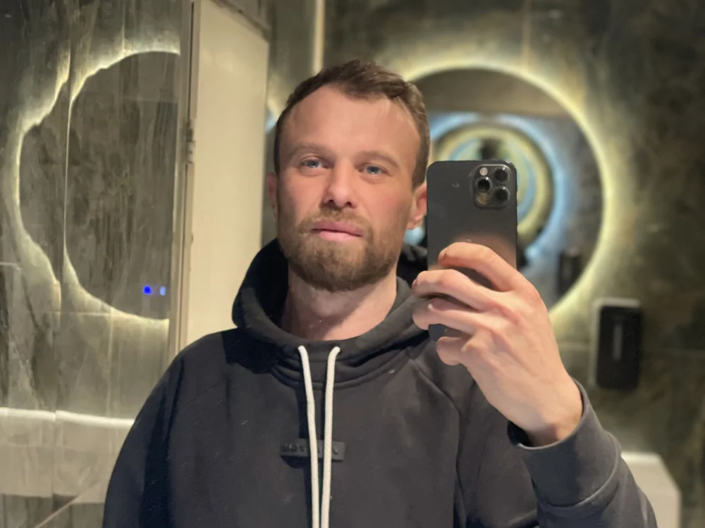 Max-Julia 離線 XXX 聊天