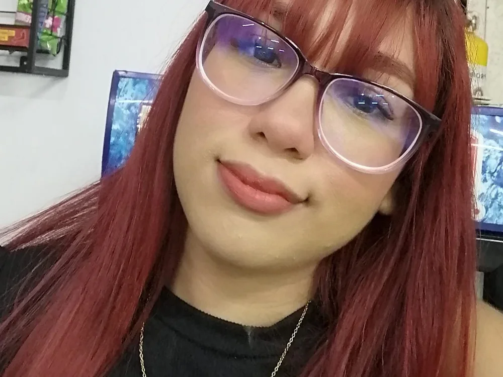 antogiane's Offline Chat Room