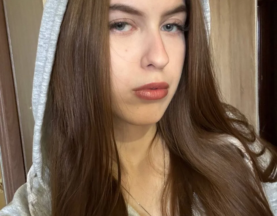 AveryEllis' Offline Chat Room