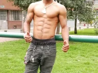 Model Jhonsansan