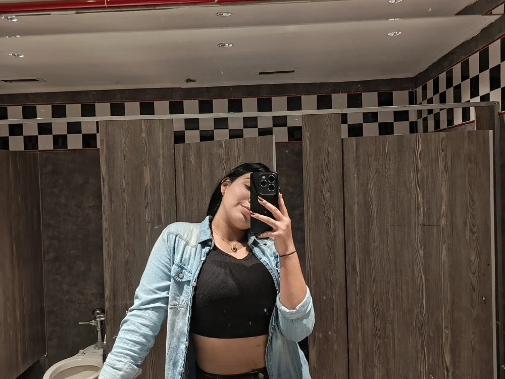 lexxy20_'s Offline Chat Room