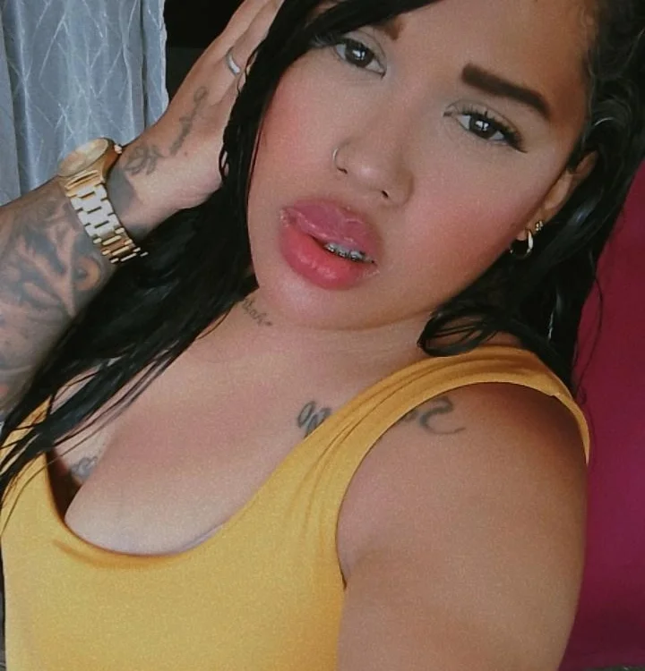andreapoca's Offline Chat Room